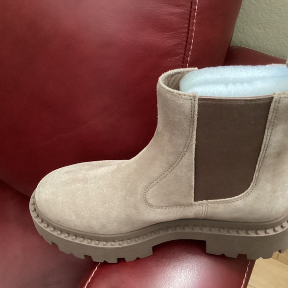 ASH Chelsea Boots NWOB size 37 US 6 - Picture 9 of 10